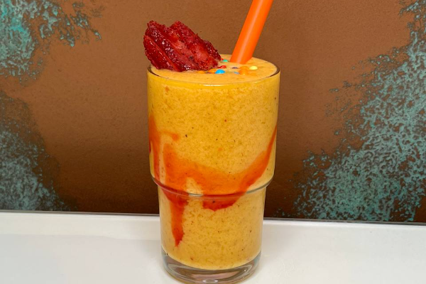 اسموتی انبه توت فرنگی